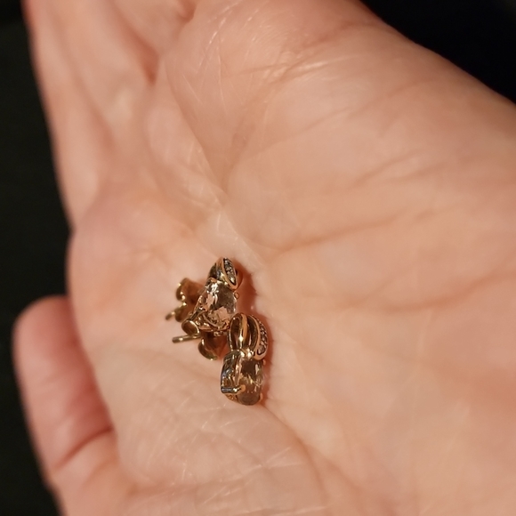 Rose gold earrings - Picture 2 of 2